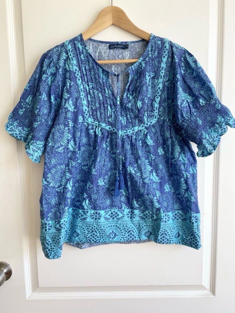 La Plage Pintuck Smocked Sleeve Blouse Blue Floral Sz M Coastal Resort